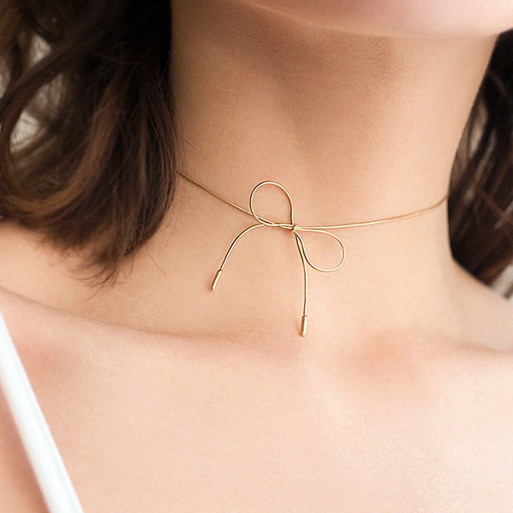 SleekBow Minimalist Clavicle Choker