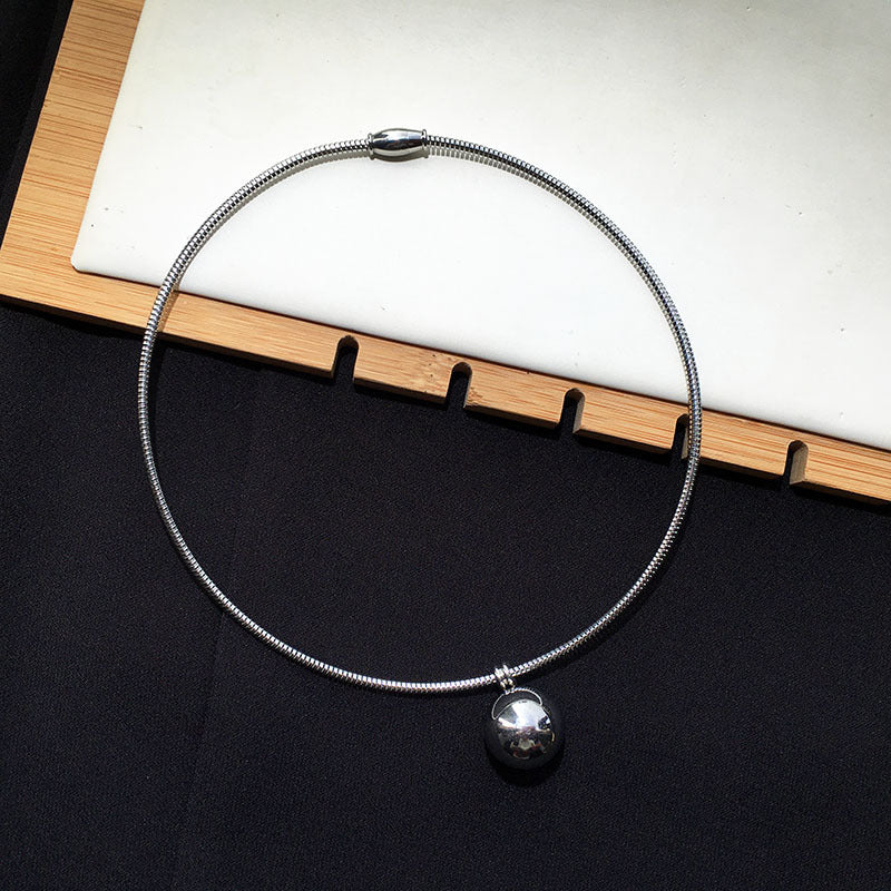 Elegance Drop Ball Pendant Day Collar