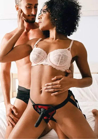 Beginner Pegging Set Saffron Silicone Pegging Kit  Strap-Ons & Harnesses