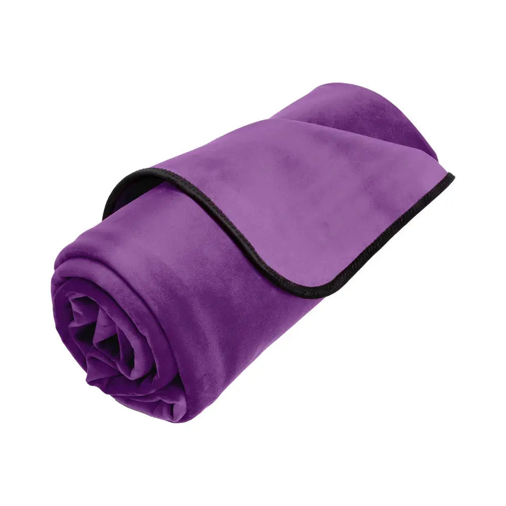 Fascinator Waterproof Throw Sex Blanket Aubrergine Microvelvet - Regular Size Splash Blanket  BDSM