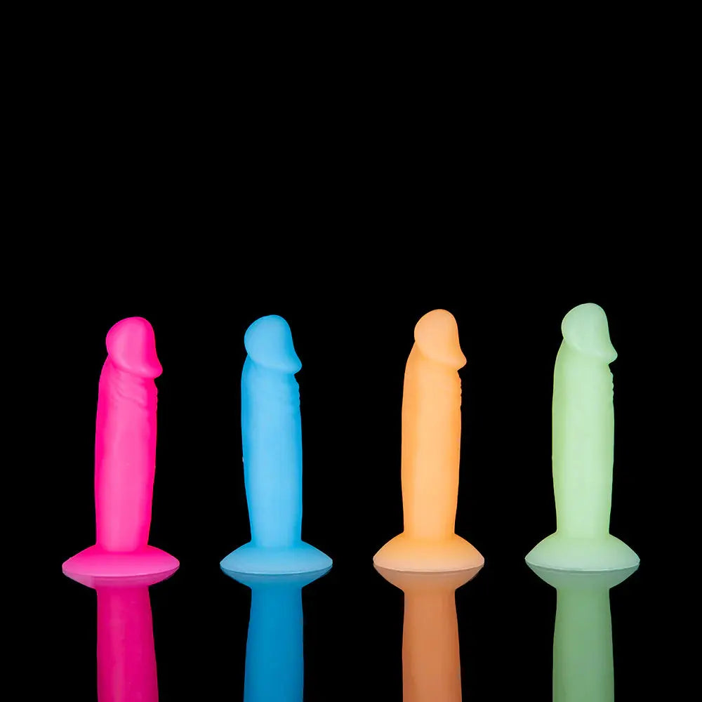 Funny Adult Party Favors Addiction Silly Willy Glow-in-the-Dark Mini Dildos  Novelties - Gag Gifts