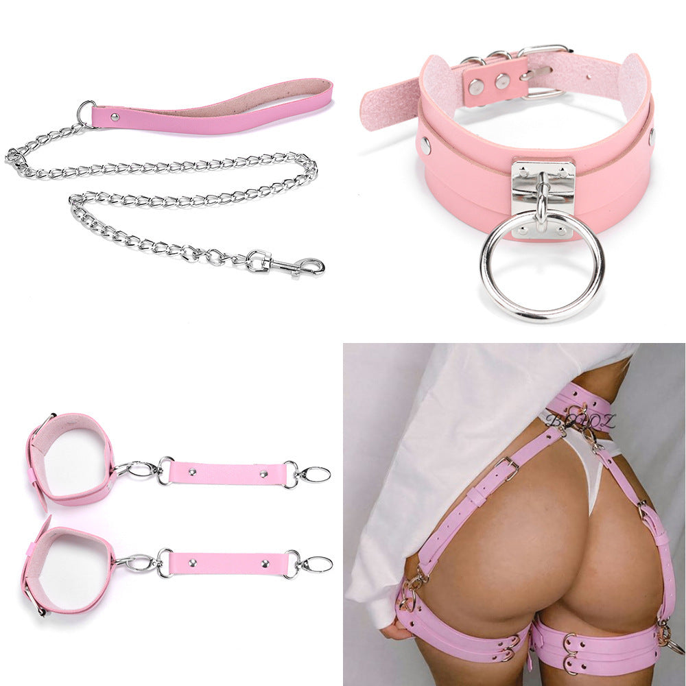 New Fashion Leather Bondage Set with Chain Leash 