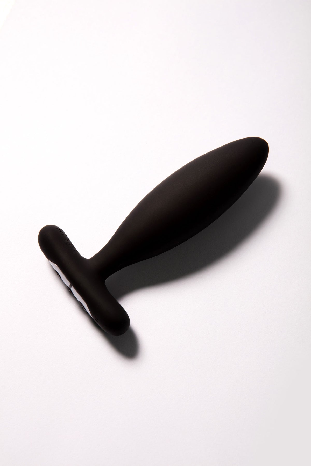 Vesta Vibrating Butt Plug Black 